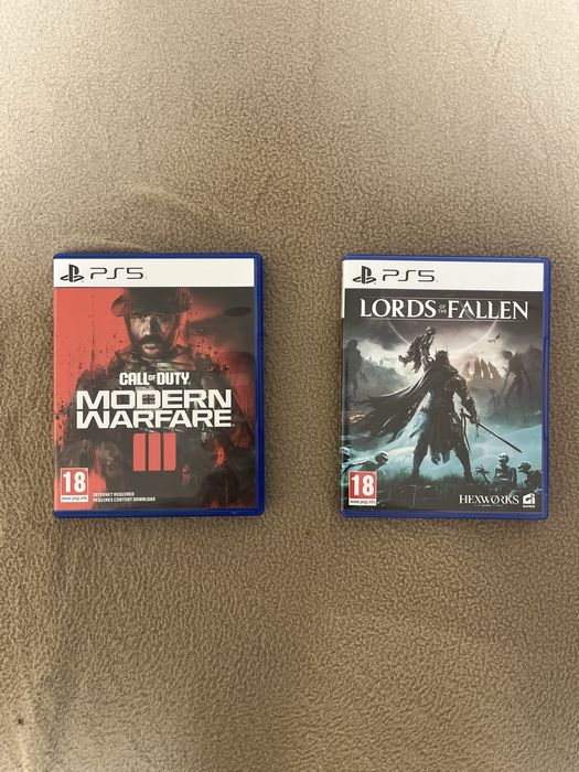 Play station 5 + 2 контролера и 2 игри (COD 3 and Lords of The Fallen)