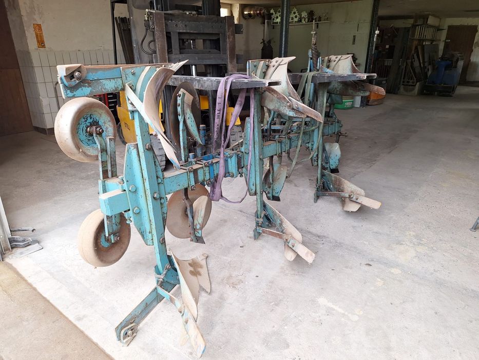 Vand plug reversibil cu 3 trupite