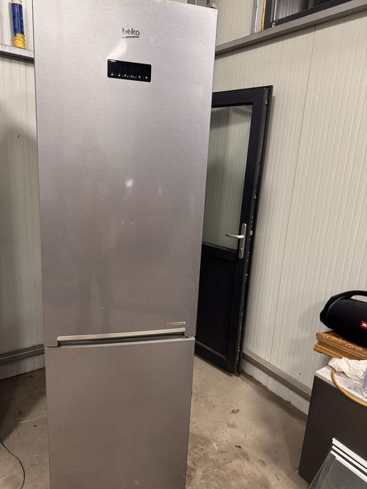 Vand combina frigorifica no-frost beko