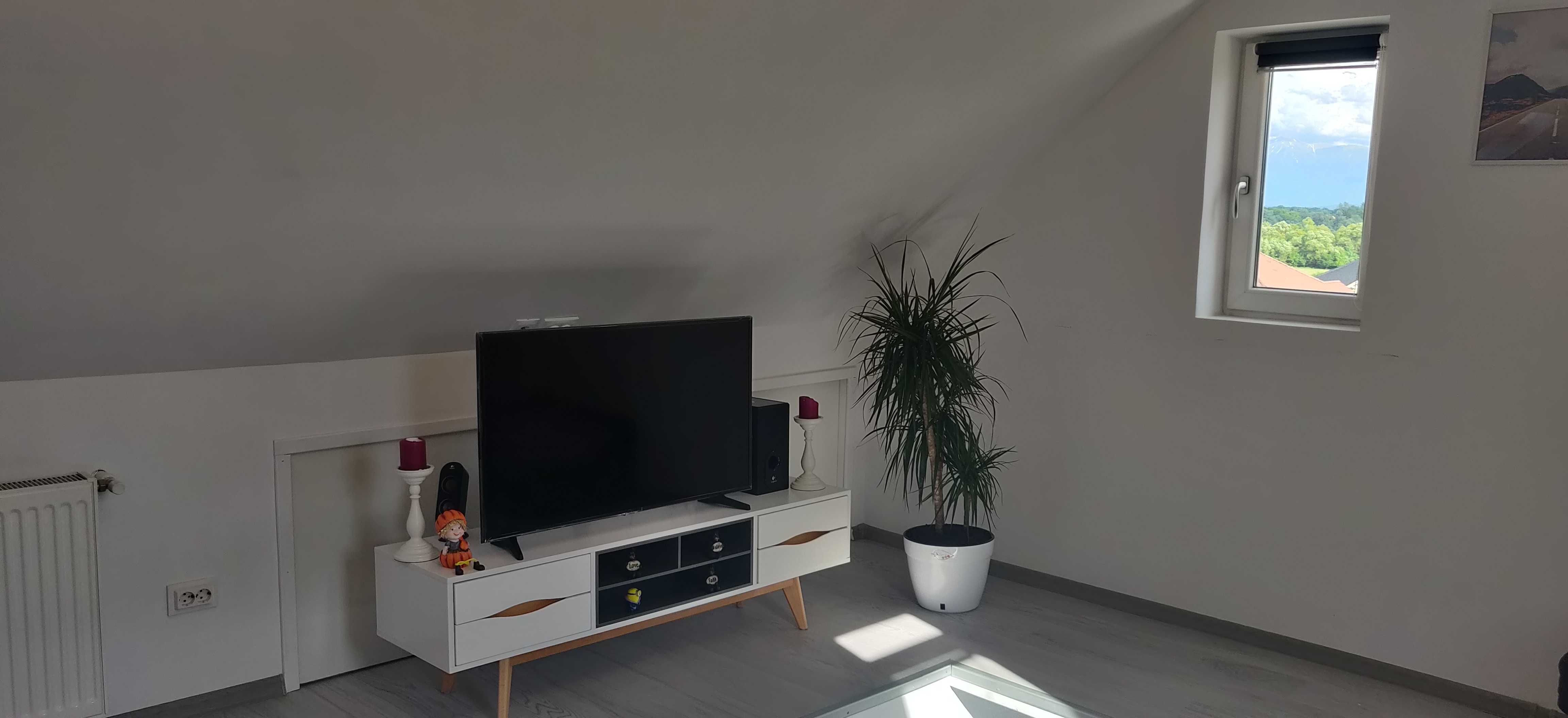 Vand apartament pe doua etaje