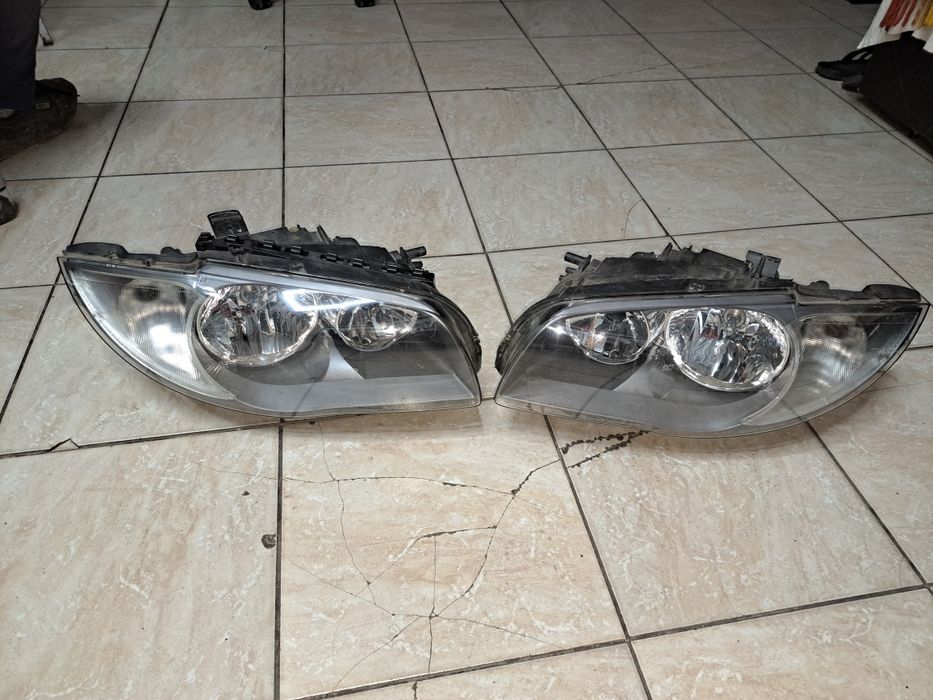 Faruri  BMW seria 1  E87 stânga, dreapta europa