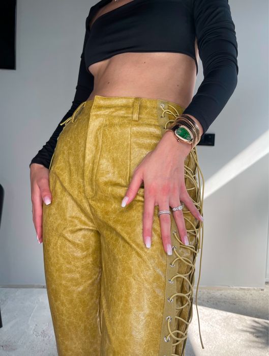 Кожен coachella панталон с връзки каубойски горчица уникален