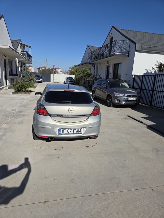 Opel Astra GTC, 1.9 D