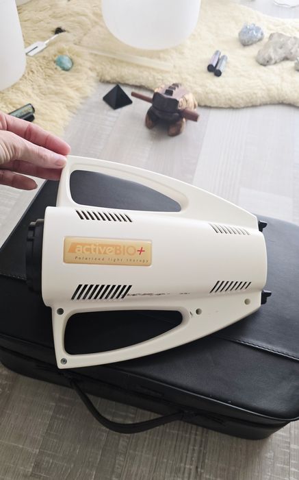 ACTIVBIO+ Lampă Terapeutică cu Lumină Polarizată
