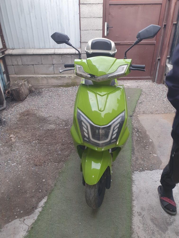 Продам мопед м12