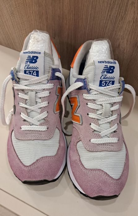 Дамски маратонки New Balance 574