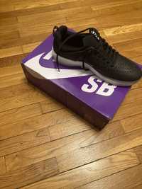 Pantofi Nike SB Zoom Blazer Low Pro GT & Nyjah 3