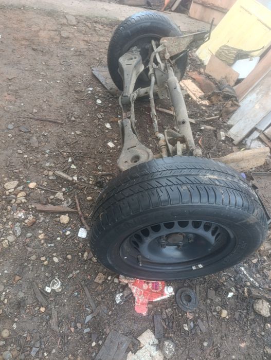 Punte spate auto, ideeal pt remorca motocultor.