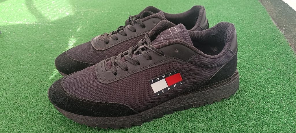 Tommy Hilfiger мъжки сникърси, оригинални, 44 номер