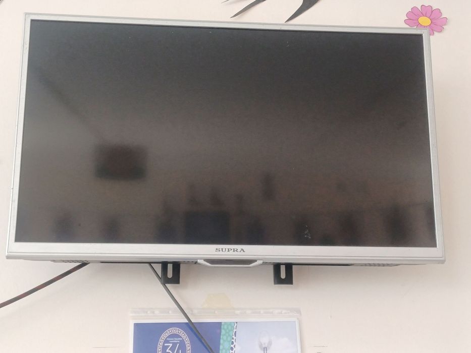 Televizor SUPRA 32 lik sotiladi,smart emas
