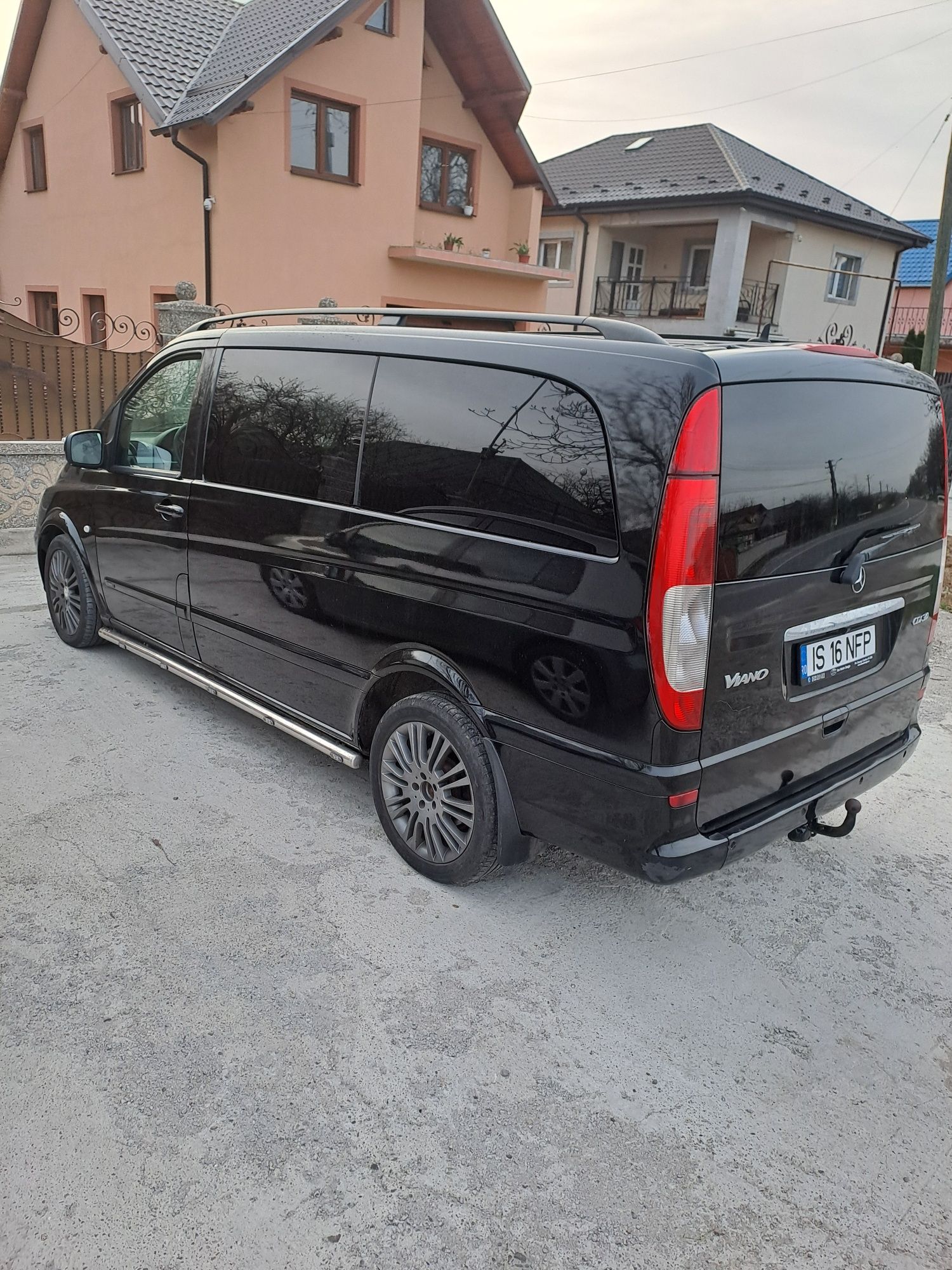 Mercedes viano lung,8 locuri