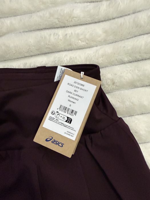 Дамски шорти за бягане ASICS ROAD