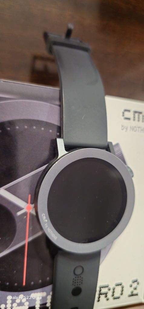 Продавам смарт часовник CMF Watch pro 2