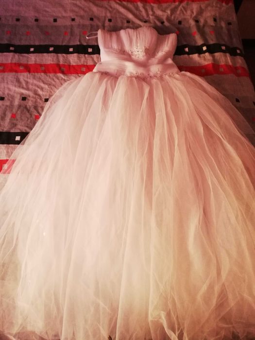 Rochie de mireasa!