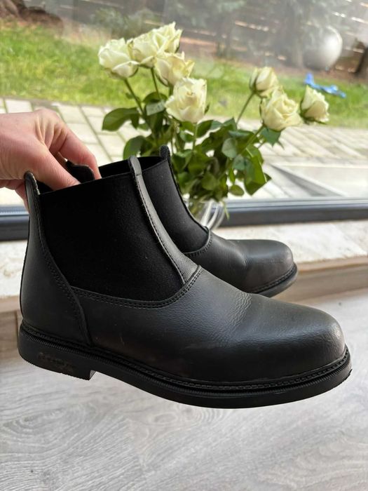 Botine / Ghete Echitație 500 Negre, pt Copii, noi 170 lei, marime 35