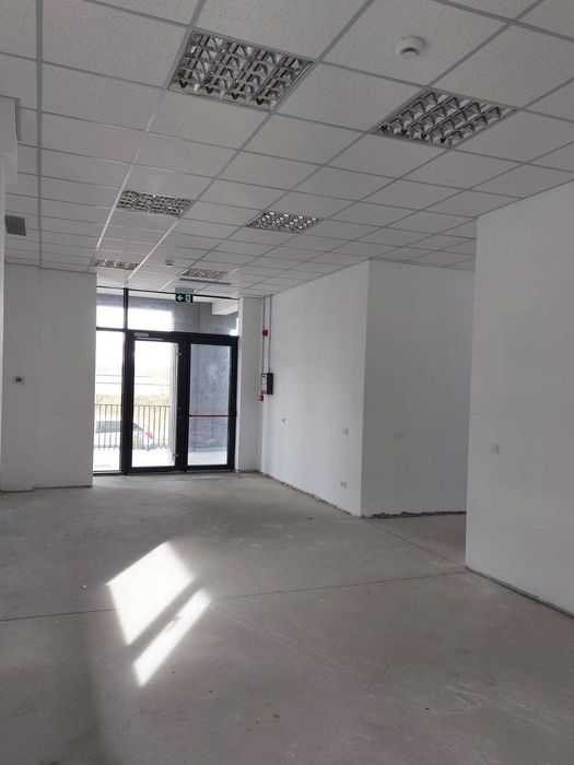 spatiu comercial nou,bine situat,cu multiple posibilitati functionale