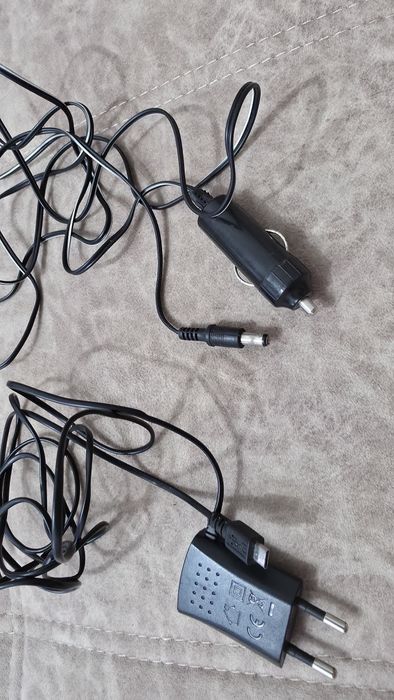 Зарядное устройство