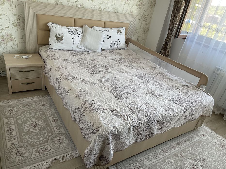 Vand dormitor matrimonial