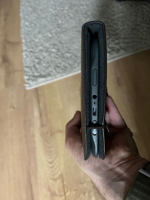 Kindle 3 cu husa originala led