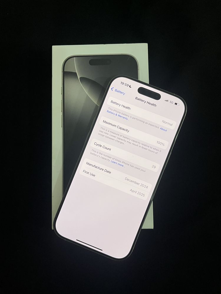 iPhone 16 Pro 128GB - Безупречен, 1 година гаранция