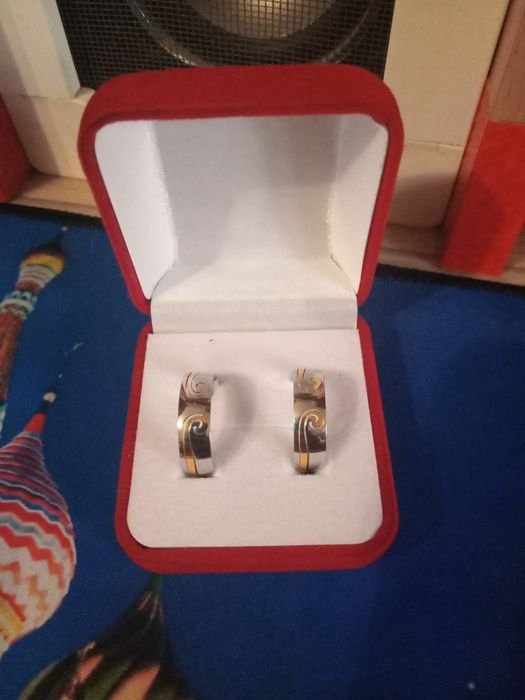 Продам кольца титан