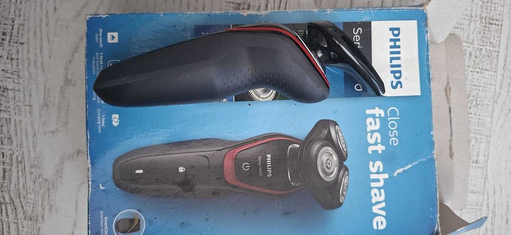 Aparat de ras PHILIPS Shaver Seria 5000