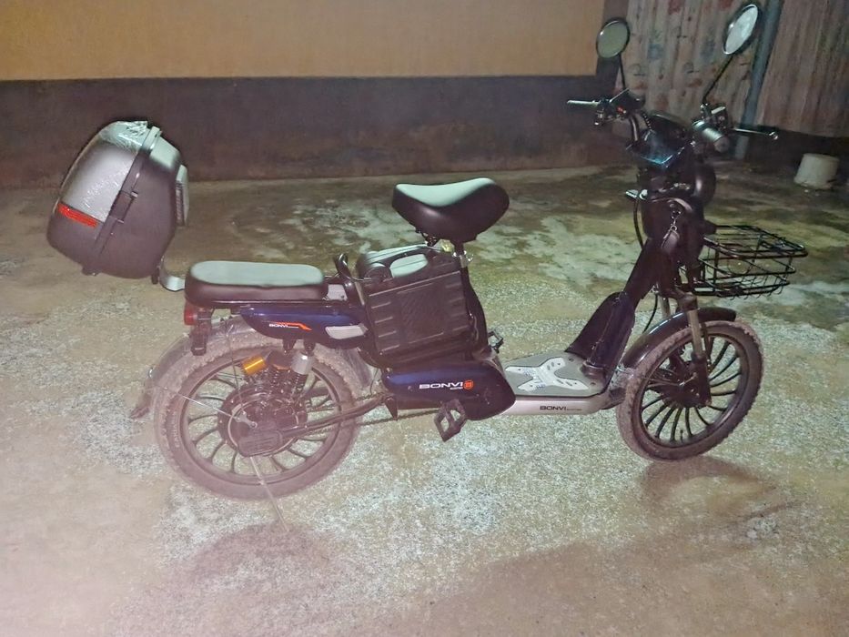 Skuter sotiladiii