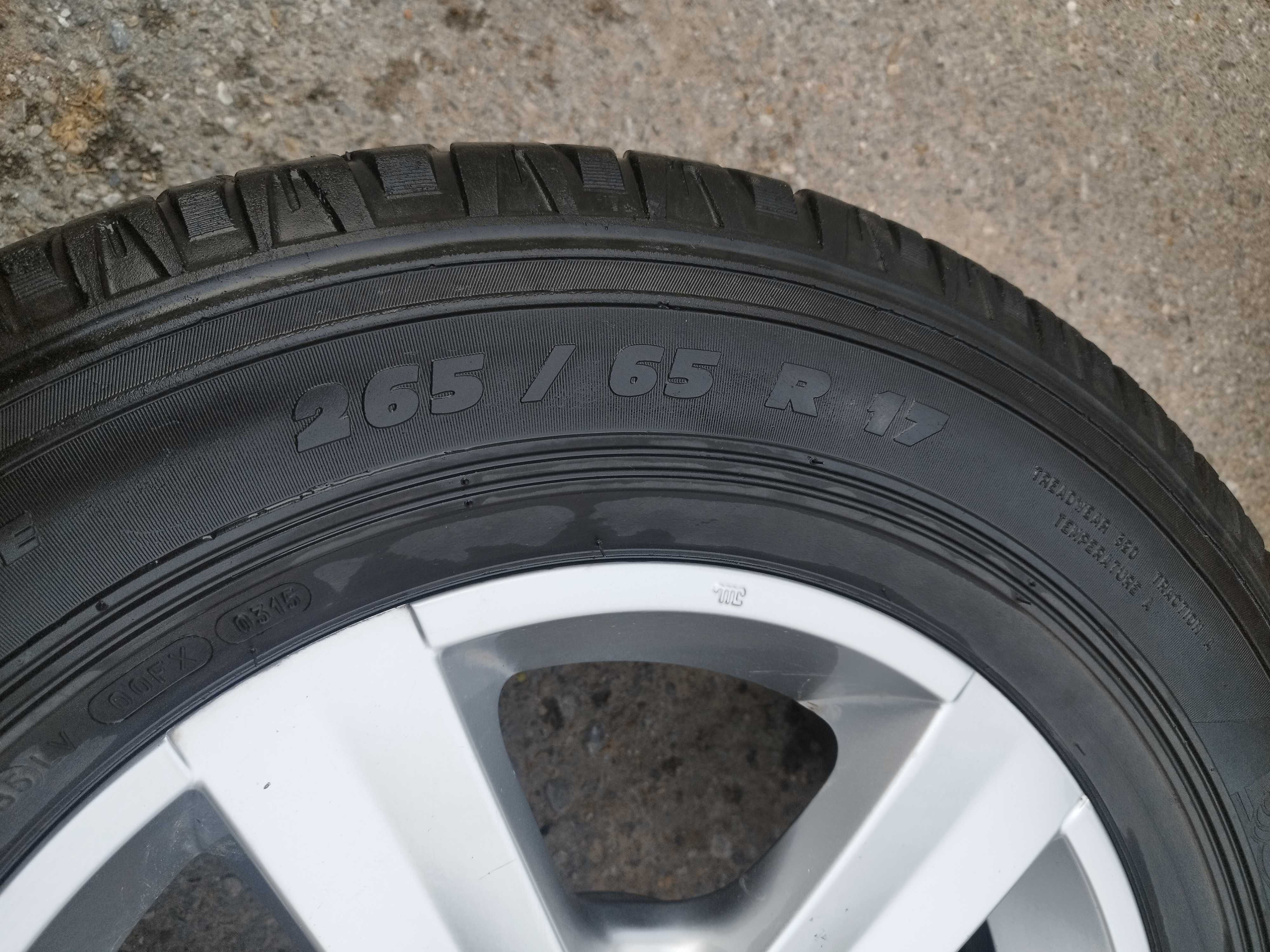 Колеса R17 265/65 6x139 ET30 Лето Michelin диски MAK