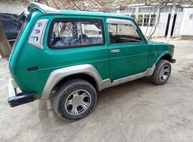 Niva avtomabili1987