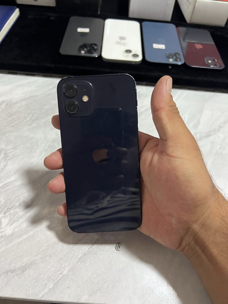 Iphone 12  64 lla