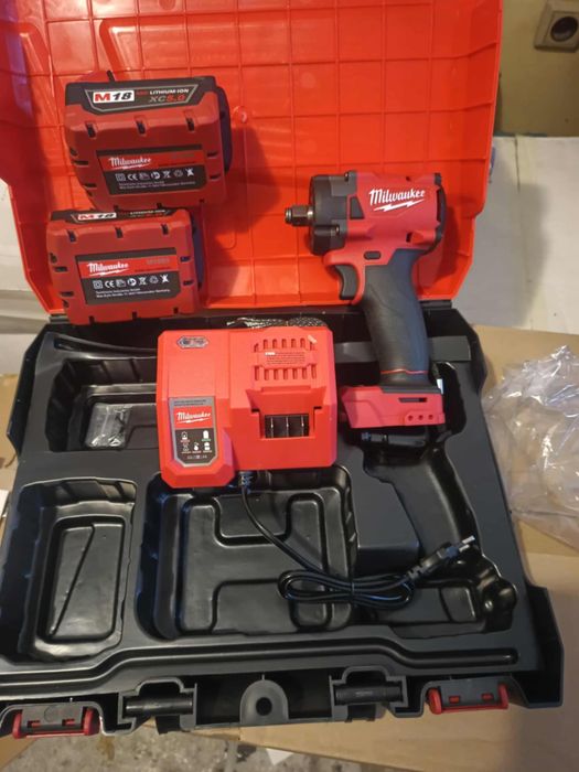 Продавам професионали инстроменти  на ниски  цени