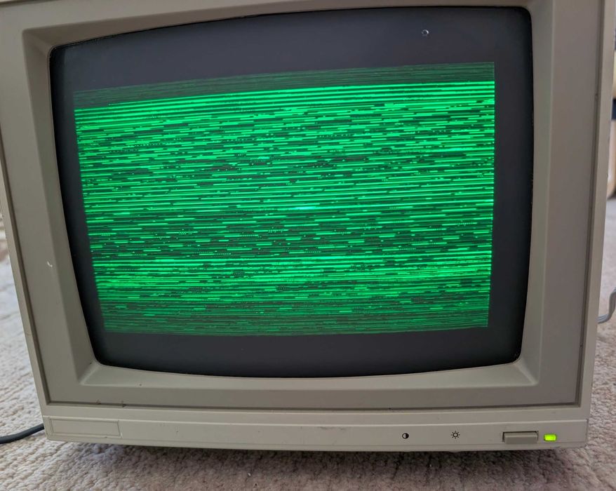 2 x Commodore = 350 LEi / RON