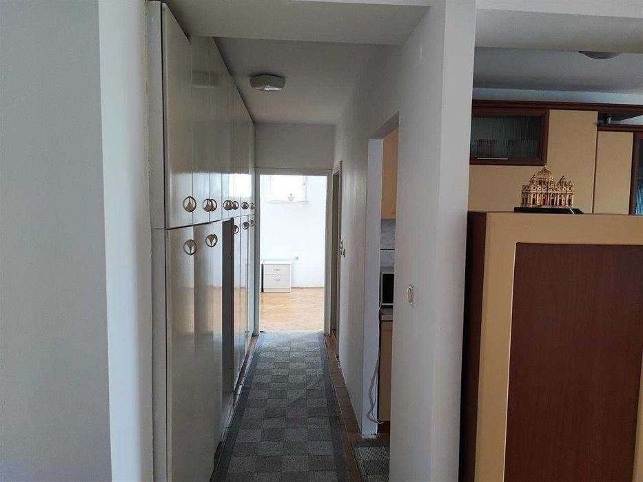 Дава се под наем Двустаен апартамент в София, Левски В - 67 кв.м за 459 € - Снимка #3