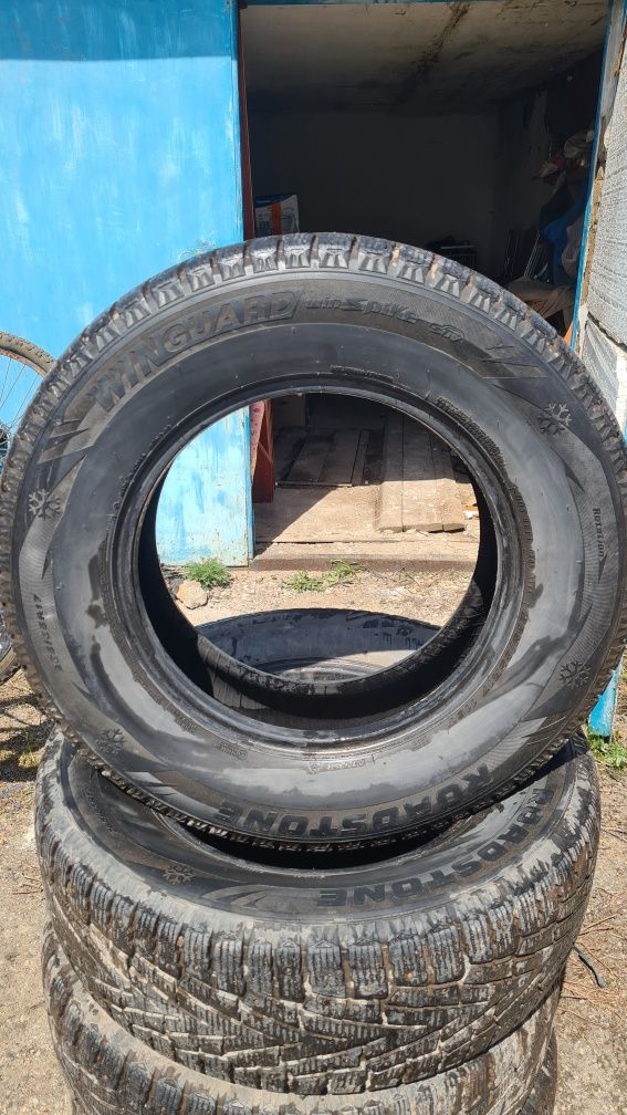 Шины 265.65.R17 ROADSTONE