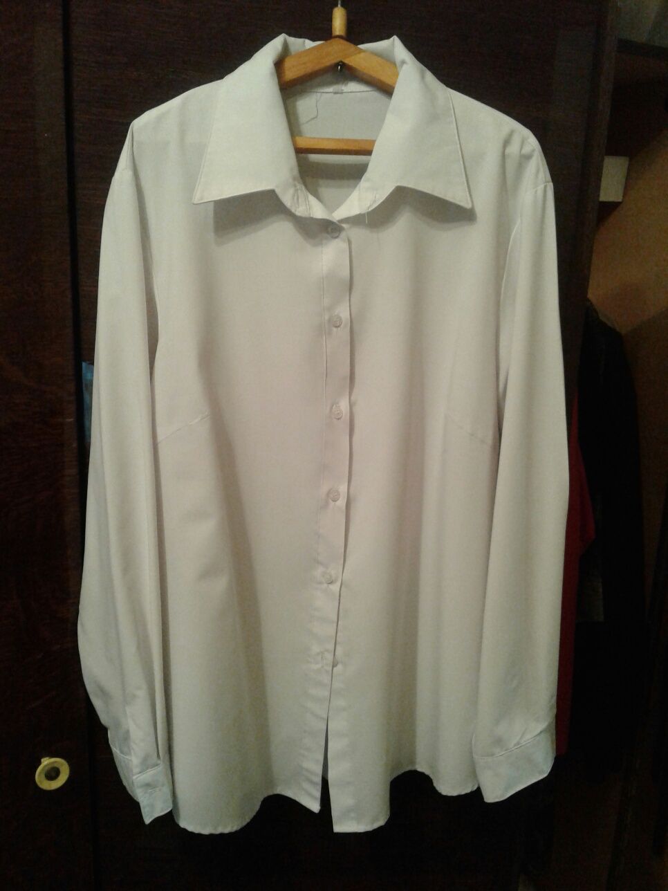 Женская блузка белая