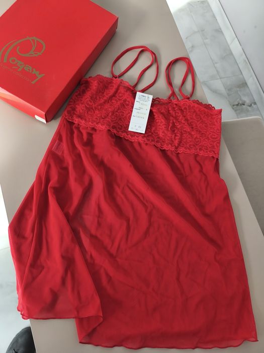 Rochiță sexy de noapte roșu aprins nouă in cutie