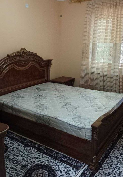 Maksim Gorke metro yaqnida kvartira