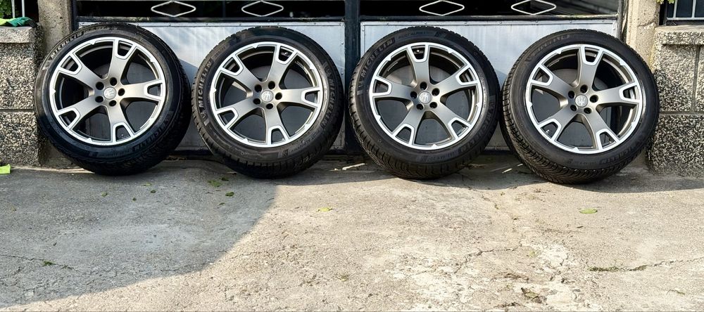 Maserati Levante / 20" 5x114.3 / Michelin Pilot