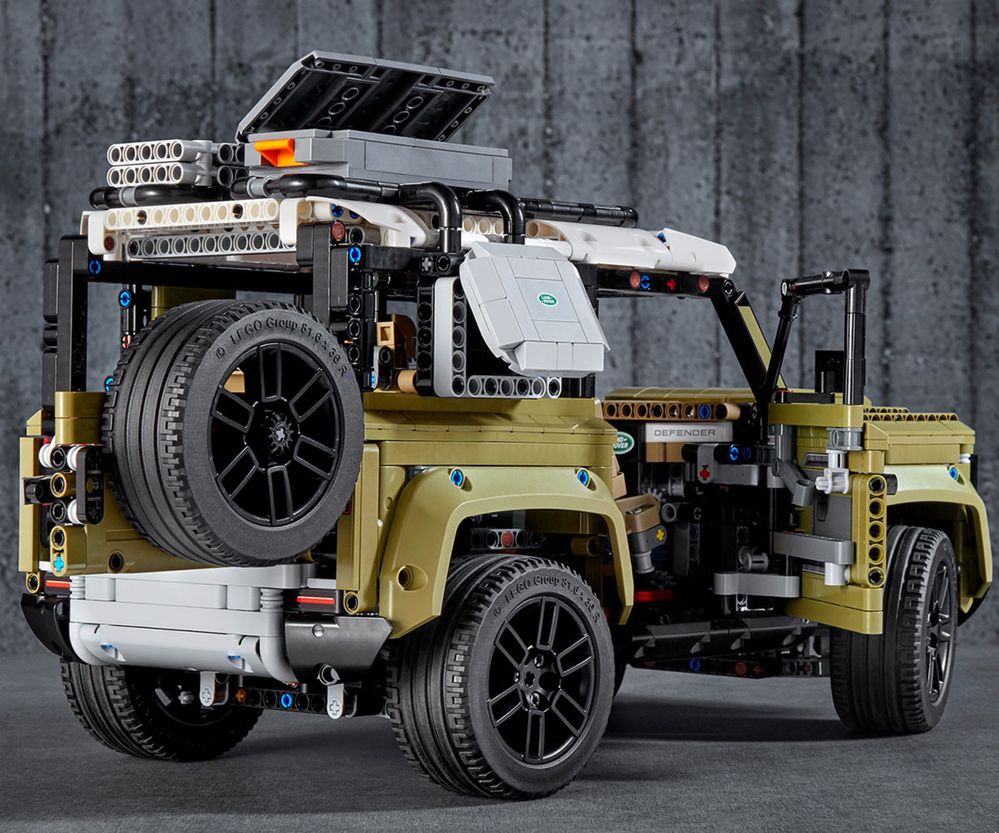 Конструктор Land Rover Defender 42110