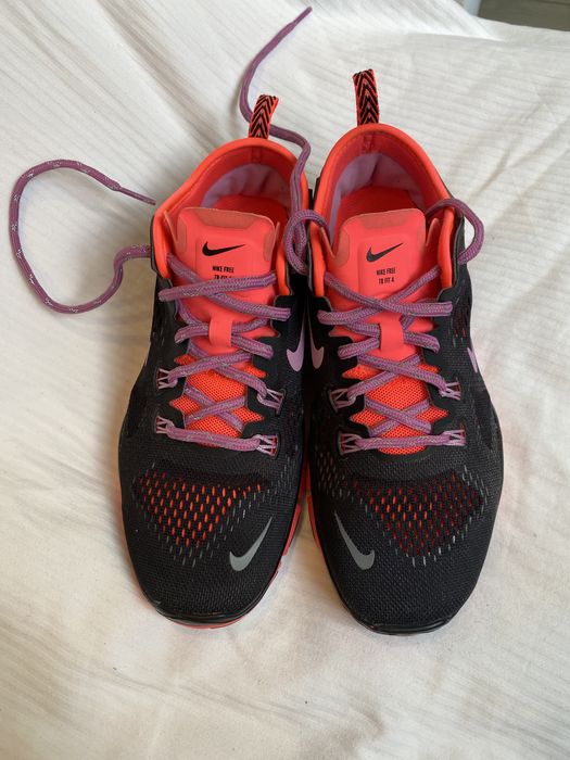 Adidași Nike Free Fit 4
