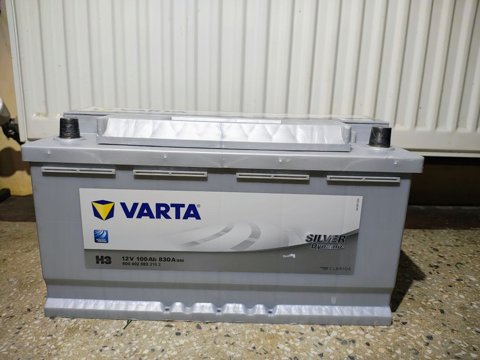 Baterie Varta silver 100Ah import.