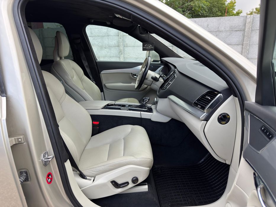 Volvo XC90 2017