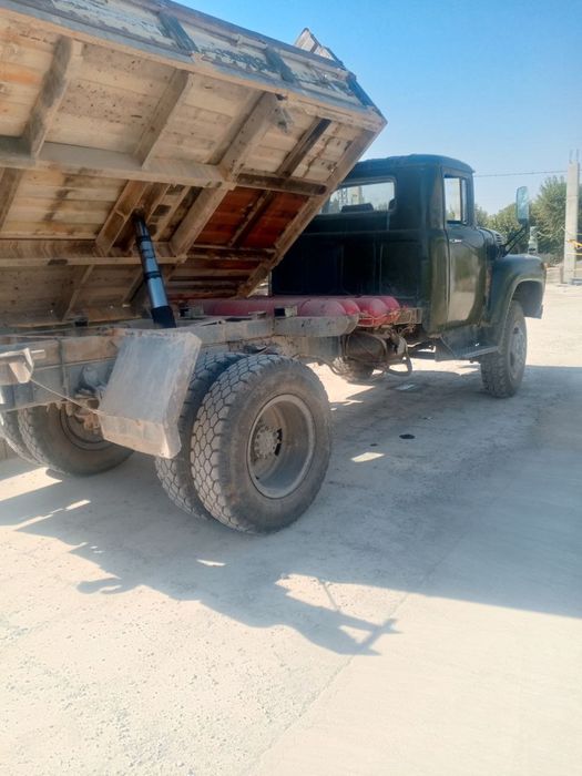 Zil 53 holati yaxshi