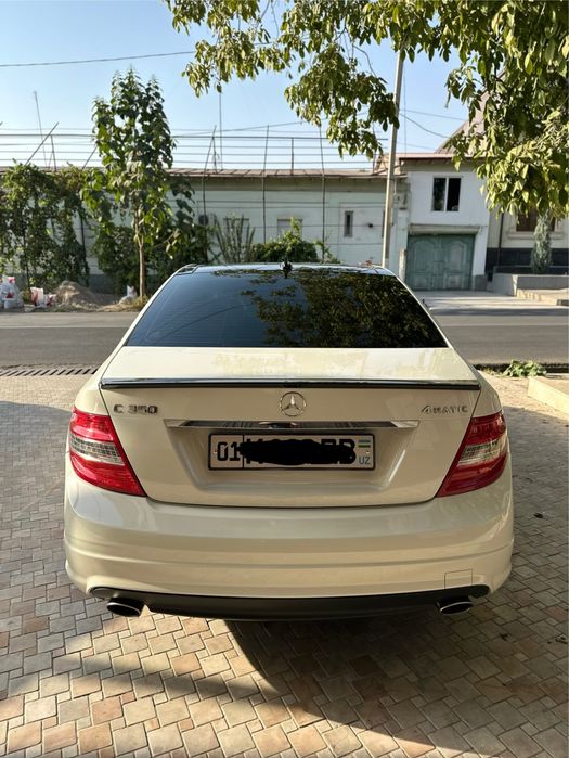 Mercedes benz w204 c300 4matic