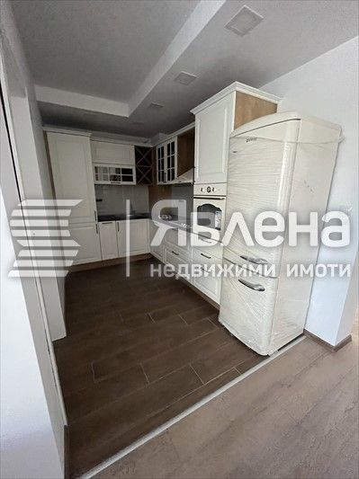 Тристаен апартамент в Шумен - 99кв.м.