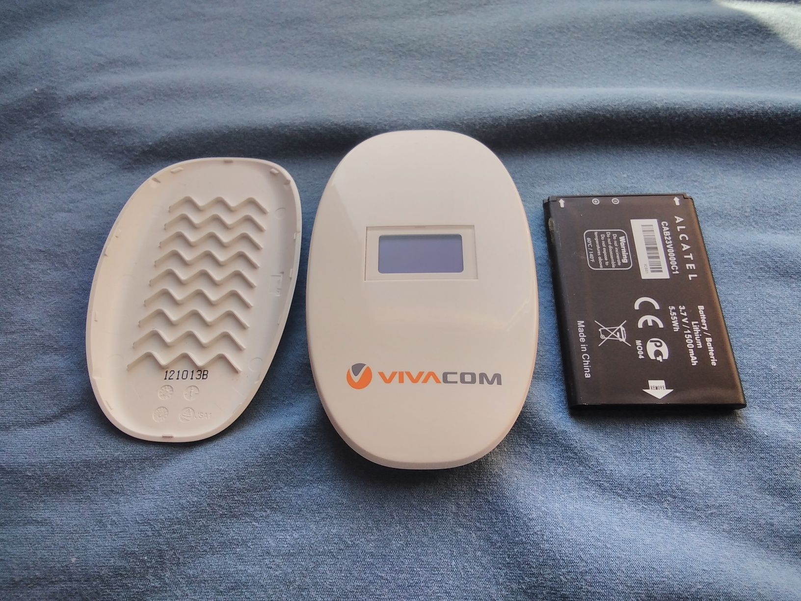 бисквтка- рутер със сим карти за  мобилен интернет на Виваком България