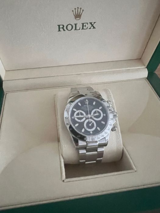 Продавам Rolex Daytona