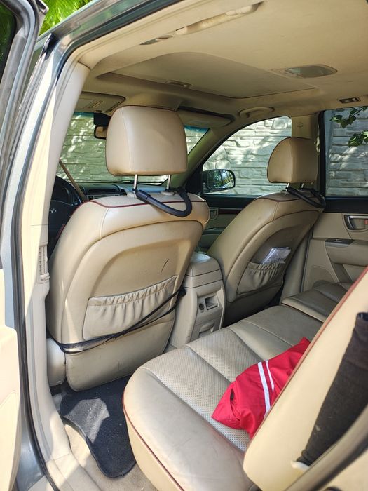 Vând Hyundai Santa Fe 4x4 Automat