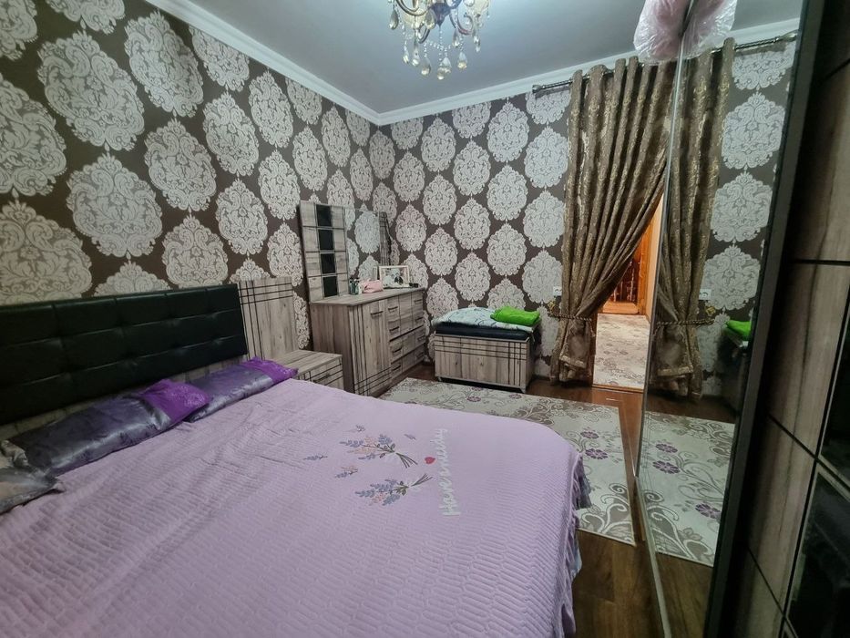 Продается 3х комнатная на Юнусабад 19