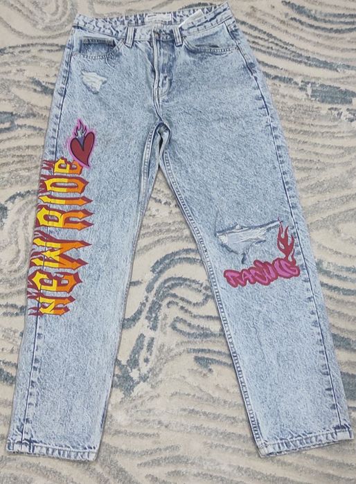 Срочно!!! Продам джинсы МОМ.